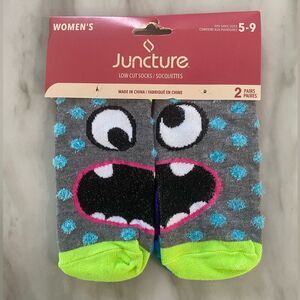 SALE✨ 2 Pair Women’s Juncture Low Cut Monster Socks - Size 5-9